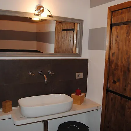 Bed & Breakfast Senzafissadimora *