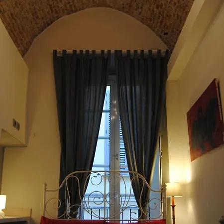 Senzafissadimora * Albenga